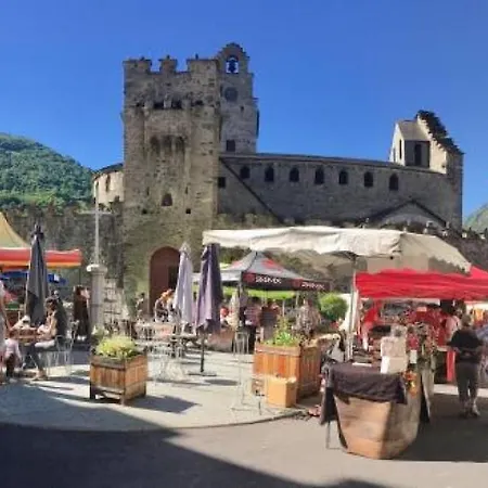 T2 Apartamento Luz-Saint-Sauveur